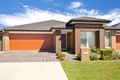 Property photo of 15 Mackay Circuit Ropes Crossing NSW 2760