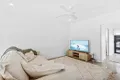 Property photo of 21/2 Vale Avenue Arundel QLD 4214