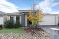 Property photo of 10 Fossilstone Avenue Doreen VIC 3754