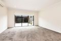 Property photo of 6 Olsen Walk Mill Park VIC 3082