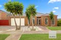 Property photo of 40 Kanmore Crescent Hillside VIC 3037