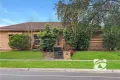 Property photo of 40 Struan Avenue Endeavour Hills VIC 3802