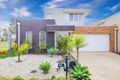 Property photo of 13 Donvale Avenue Roxburgh Park VIC 3064