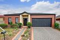 Property photo of 35 Clarendon Wynd Caroline Springs VIC 3023