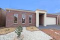 Property photo of 16 Paringa Avenue South Morang VIC 3752