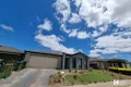 Property photo of 37 Penrose Promenade Tarneit VIC 3029