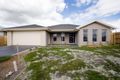 Property photo of 5 Huntingfield Close Traralgon VIC 3844