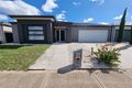 Property photo of 12 Canunda Way Tarneit VIC 3029