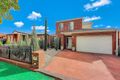 Property photo of 33 Wisla Circuit Roxburgh Park VIC 3064