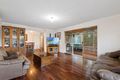 Property photo of 6 Fleming Close Endeavour Hills VIC 3802
