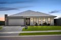 Property photo of 8 Pandanus Circuit Bolwarra NSW 2320