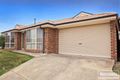 Property photo of 2 Rossi Close Pakenham VIC 3810