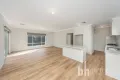 Property photo of 10 Murdoch Close Woodside SA 5244