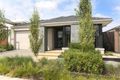 Property photo of 18 Holsteiner Terrace Clyde North VIC 3978