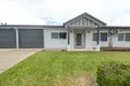 Property photo of 10 Wentworth Close Bentley Park QLD 4869