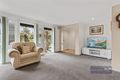 Property photo of 6 Tasman Place Endeavour Hills VIC 3802