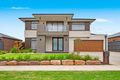 Property photo of 40 Ramlegh Boulevard Clyde North VIC 3978