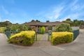 Property photo of 19 Heathmere Crescent Endeavour Hills VIC 3802