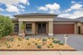 Property photo of 8 Lion Chase Craigieburn VIC 3064