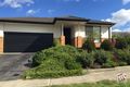Property photo of 2 Daventry Court Berwick VIC 3806