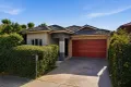 Property photo of 8 Nature Circuit Cranbourne North VIC 3977