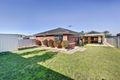 Property photo of 40 Emerald Circuit Craigieburn VIC 3064