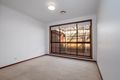 Property photo of 31 Hobson Crescent Mill Park VIC 3082