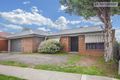 Property photo of 33 Matthews Crescent Roxburgh Park VIC 3064