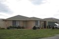 Property photo of 10 Heytesbury Crescent Craigieburn VIC 3064