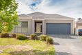Property photo of 9 St Cloud Green Craigieburn VIC 3064