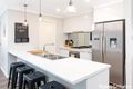 Property photo of 8 Hollows Crescent Lloyd NSW 2650