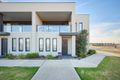 Property photo of 18 Bentley Lane Clyde North VIC 3978