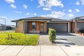 Property photo of 39 Cherokee Parade Clyde VIC 3978