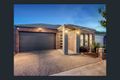 Property photo of 42 Cockatiel Circuit Craigieburn VIC 3064