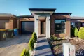 Property photo of 13 Periwinkle Circuit Craigieburn VIC 3064
