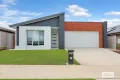 Property photo of 28 Unaipon Street Leneva VIC 3691