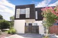Property photo of 10 Grasstree Way Bundoora VIC 3083