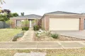 Property photo of 10 Maclarens Close Manor Lakes VIC 3024