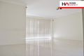 Property photo of 6 Gundagai Crescent Wakeley NSW 2176