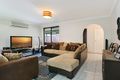 Property photo of 10 Quinn Place Prairiewood NSW 2176