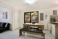 Property photo of 10 Quinn Place Prairiewood NSW 2176