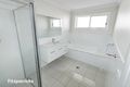 Property photo of 1 Dundale Crescent Estella NSW 2650