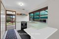 Property photo of 6 Nash Court Endeavour Hills VIC 3802