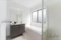 Property photo of 15 Nesting Vista Craigieburn VIC 3064