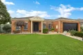 Property photo of 2 Oak Post Place Cranbourne East VIC 3977