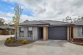 Property photo of 11/98 Lampard Road Drouin VIC 3818