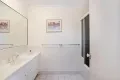 Property photo of 1/10 Golden Crest Place Bellbowrie QLD 4070
