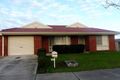Property photo of 2 Grevillea Place Pakenham VIC 3810
