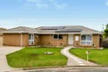 Property photo of 2 Berwick Place Melton West VIC 3337