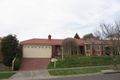 Property photo of 10 Ellaswood Close Berwick VIC 3806